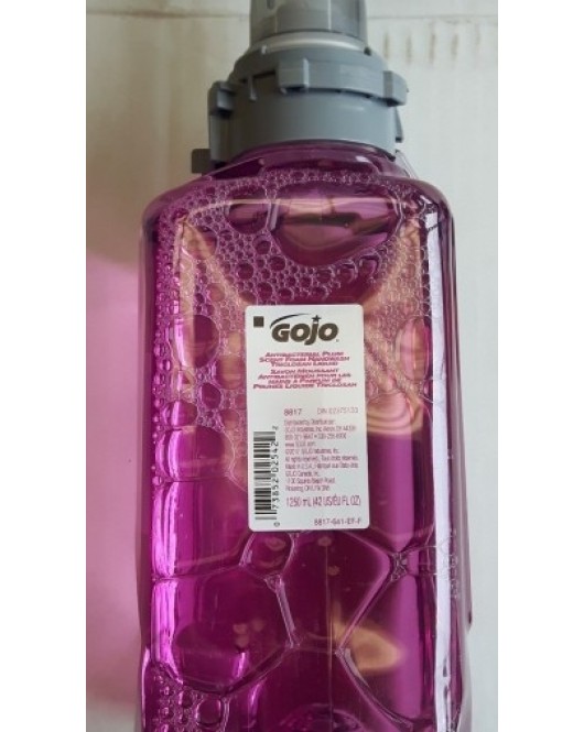 8817-03-CAN00 GOJO Antibacterial Plum Scent Foam Handwash Triclosan Liquid, 1250ml, 3/case