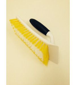 Marino: 8&quot; Scrub Brush W/ Scraper Handle