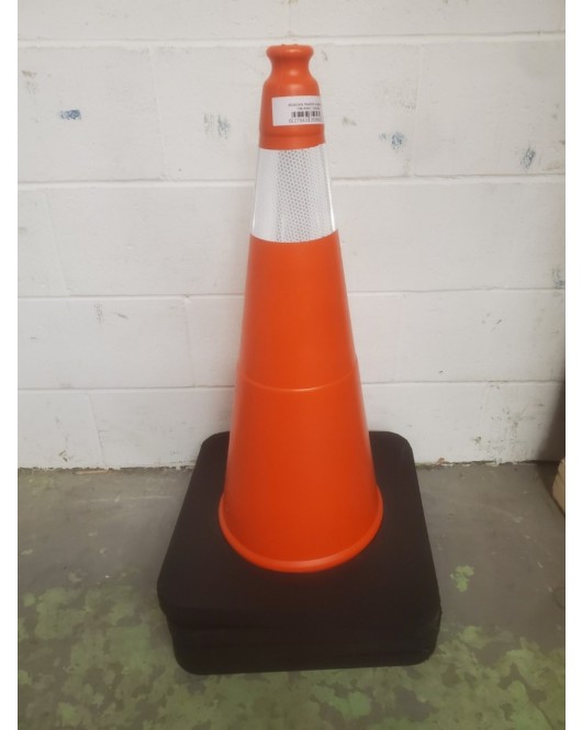 Traffic cone 28" 